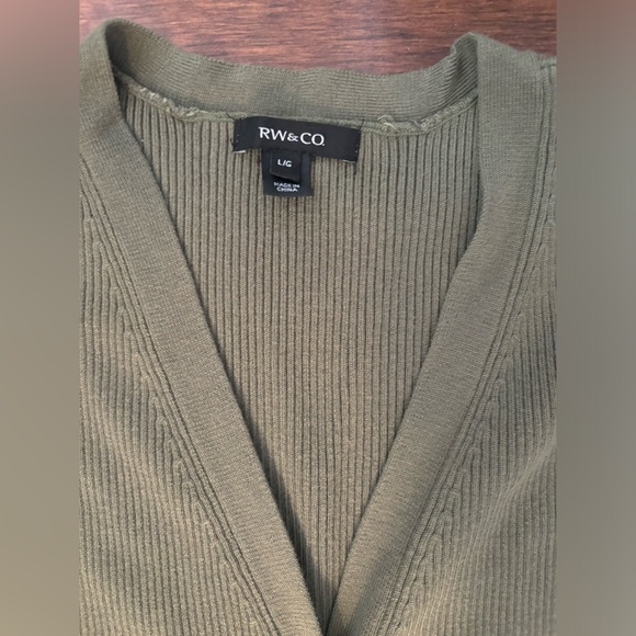 Midi Green bodycon dress - Picture 3 of 3